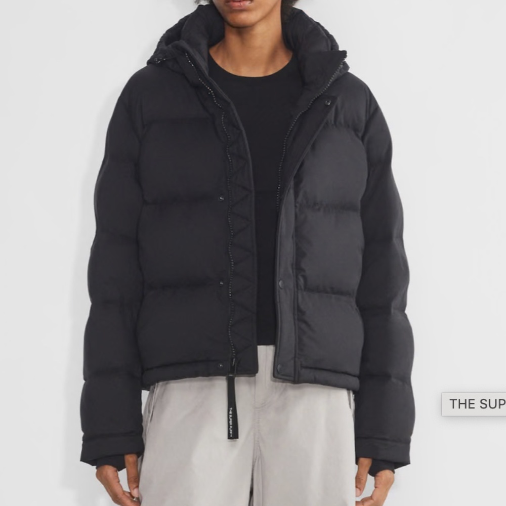 Aritzia Superpuff Shorty